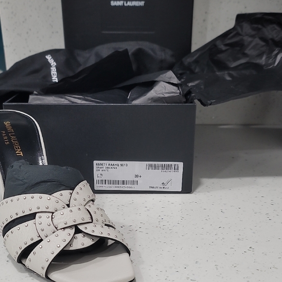 Saint Laurent Black and White Studded Heels - Picture 7 of 7